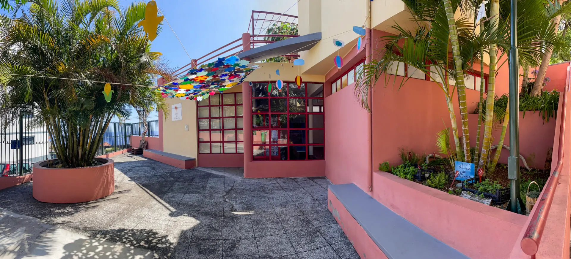 Exterior ATL do Centro Social e Paroquial de Santa Cecília